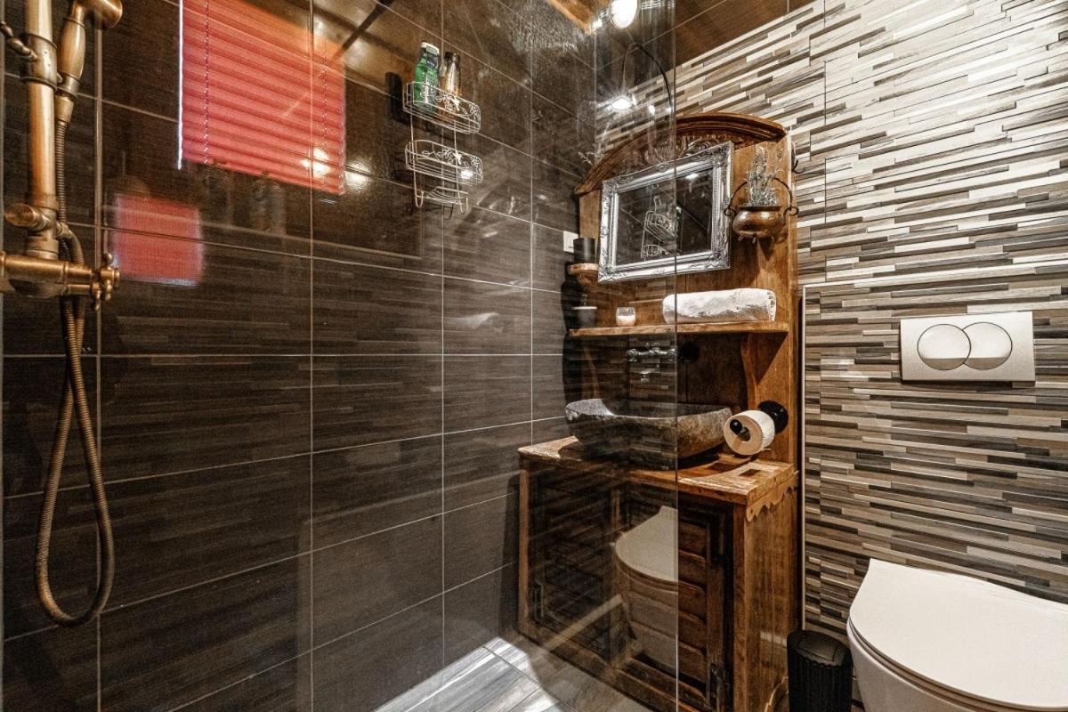 Secret Wellness Apartment Bodonci Ngoại thất bức ảnh